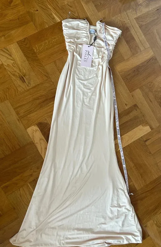 Product Dress Oh Polly Image